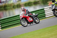 Vintage-motorcycle-club;eventdigitalimages;mallory-park;mallory-park-trackday-photographs;no-limits-trackdays;peter-wileman-photography;trackday-digital-images;trackday-photos;vmcc-festival-1000-bikes-photographs